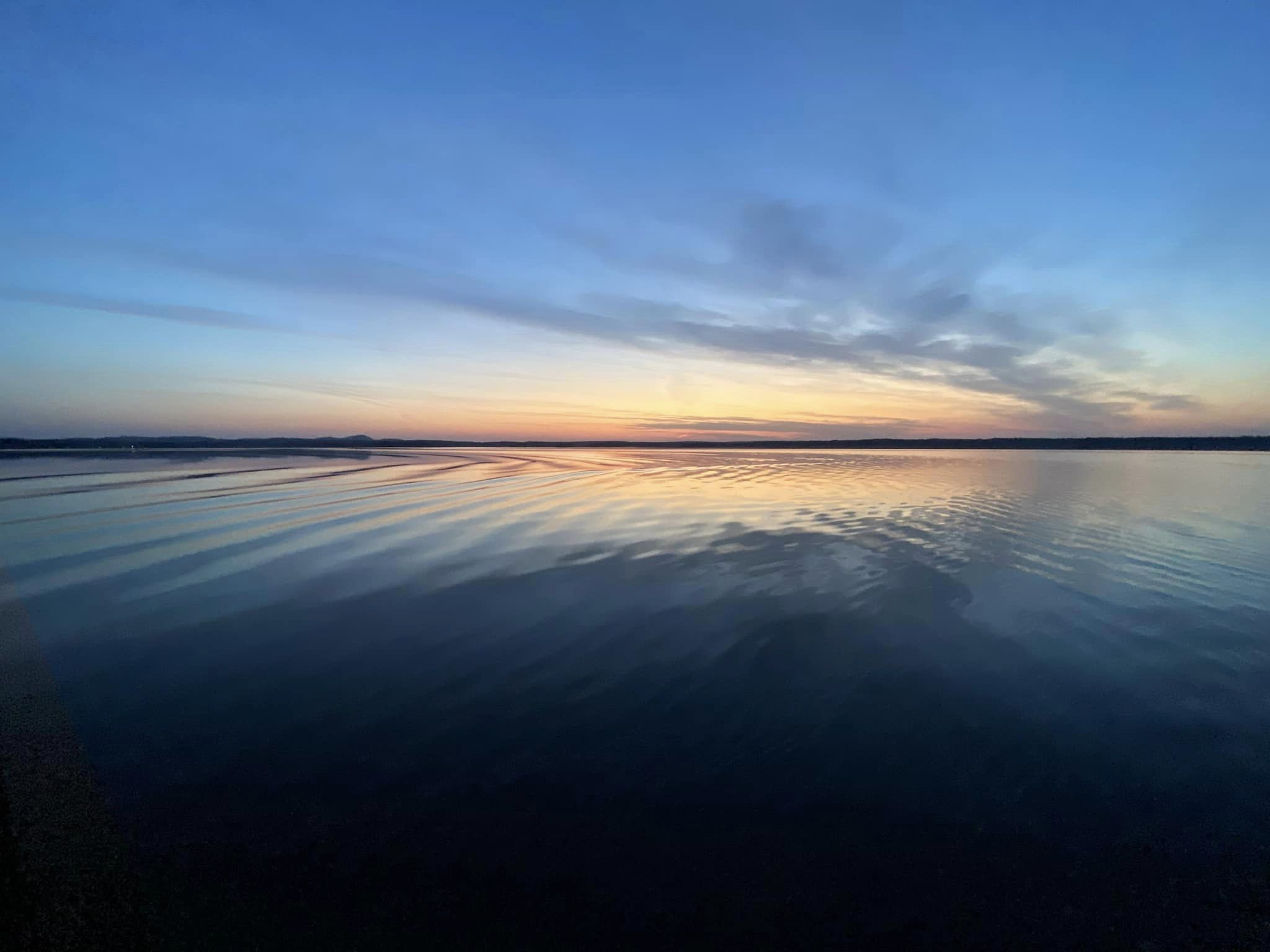 peter frattini sunset on lake